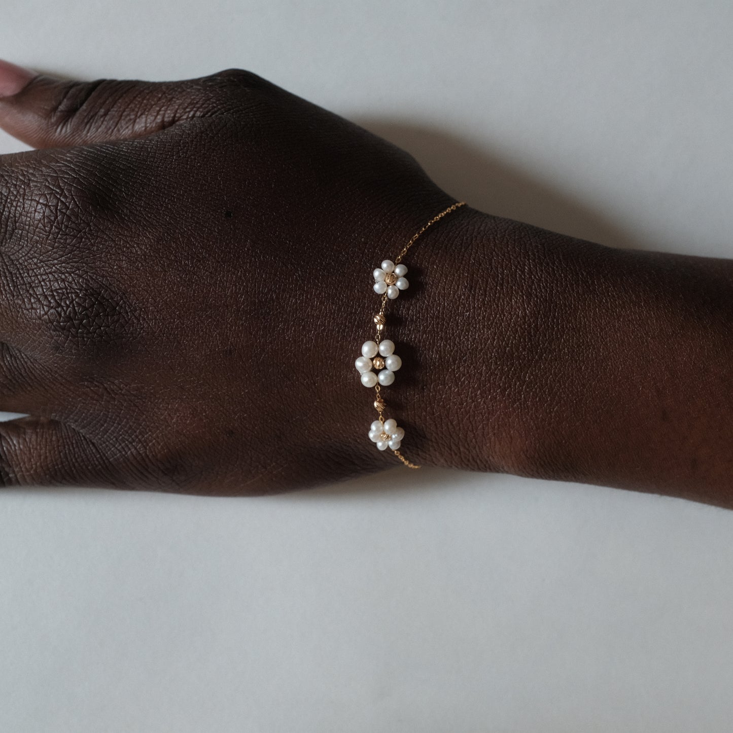 Pearl Daisy Bracelet