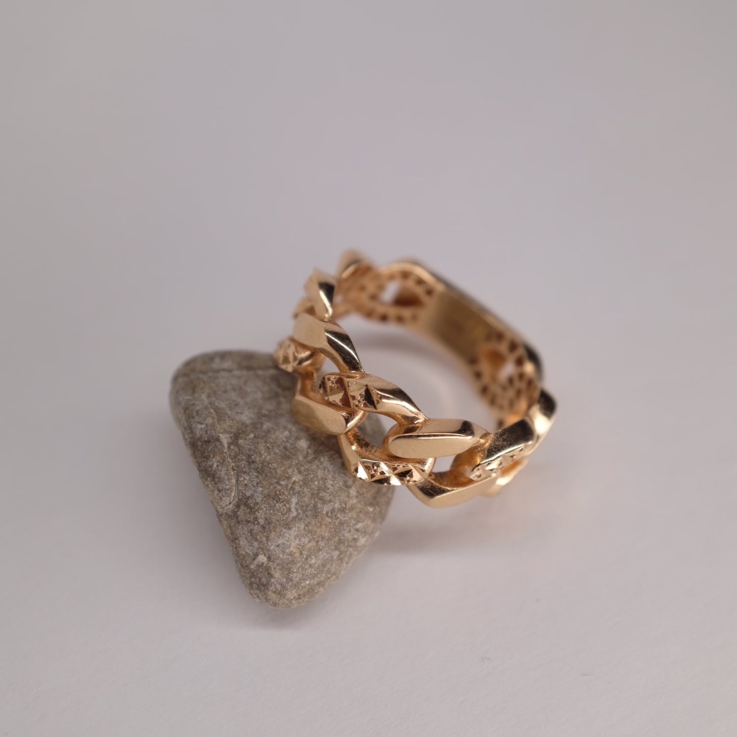 Luxe Link Ring